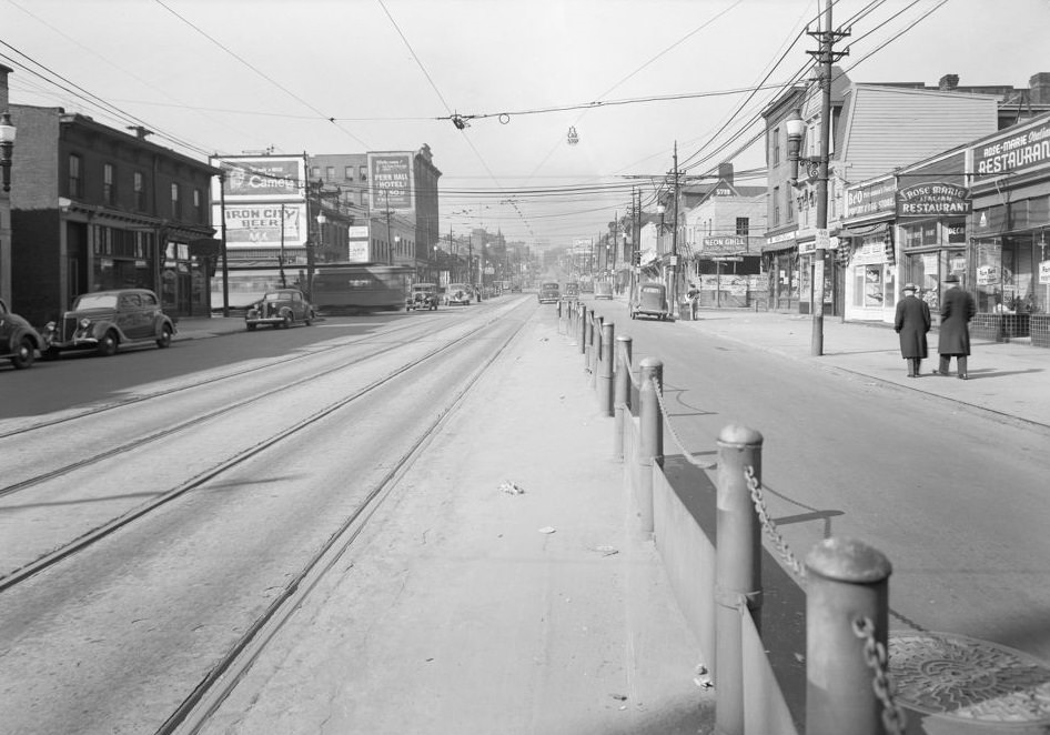 Penn Avenue at Euclid Avenue, looking west, 1937