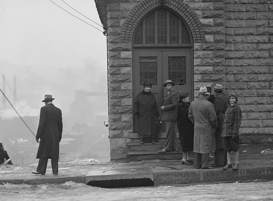 Scene from a Negro church in mill district, 1940.