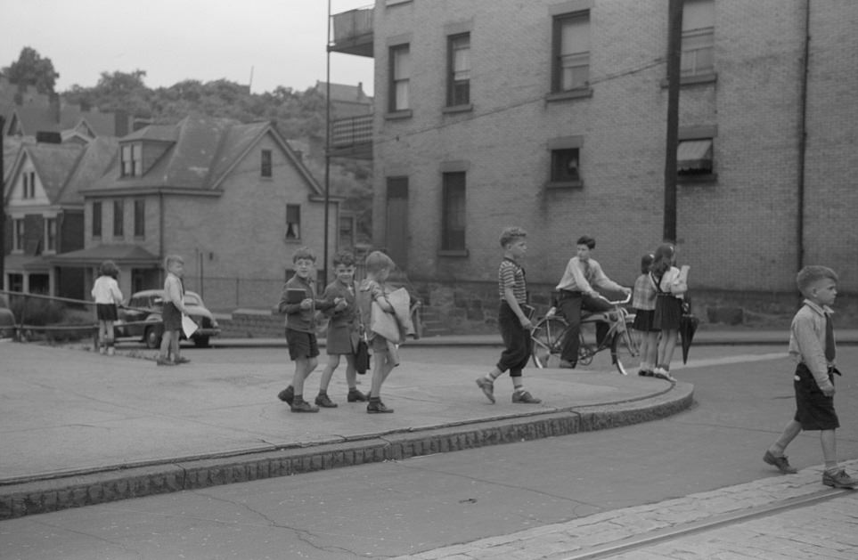Parochial school students going home, 1941.