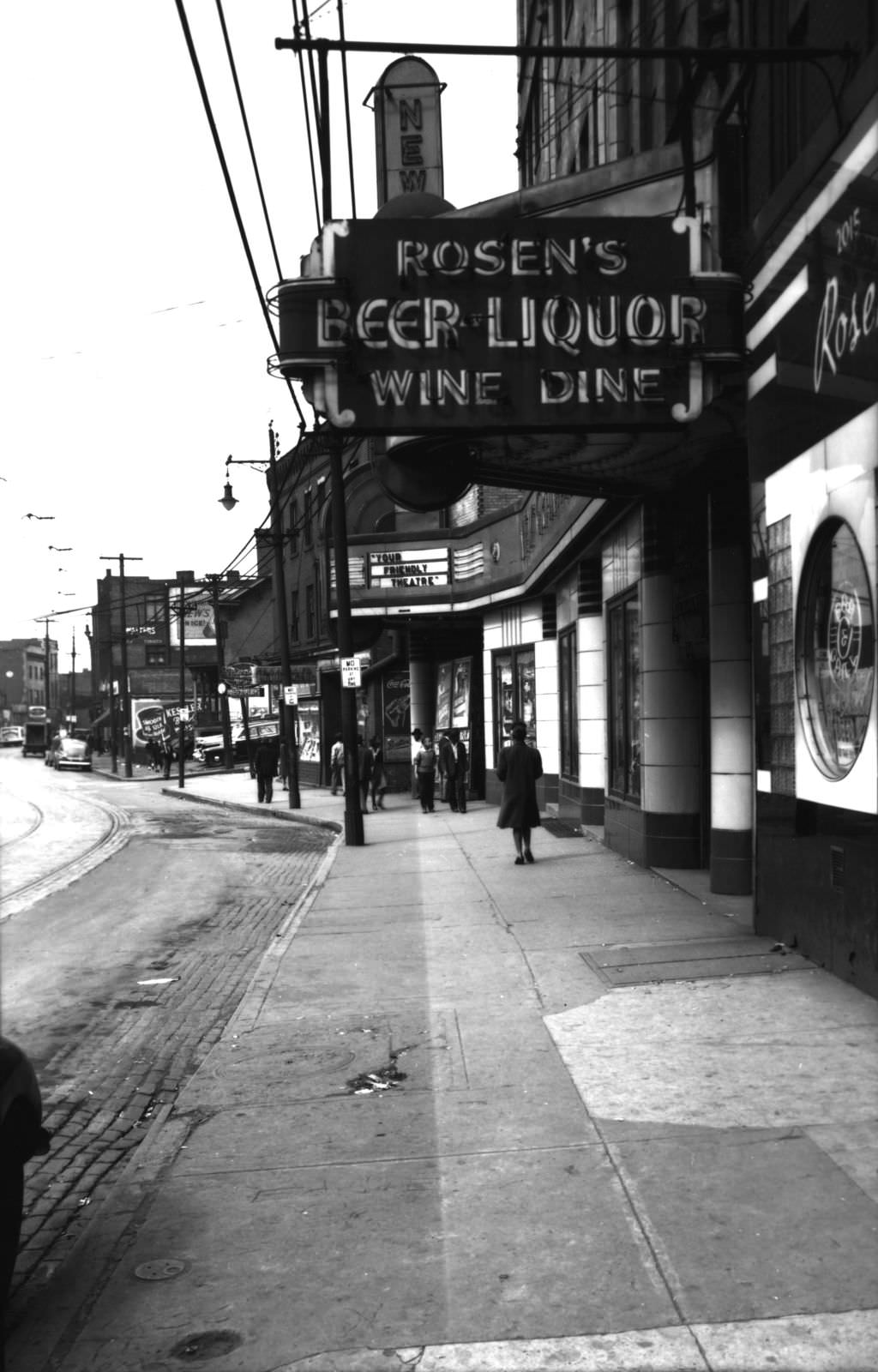 A view of Centre Avenue at 2015, looking west, 1947