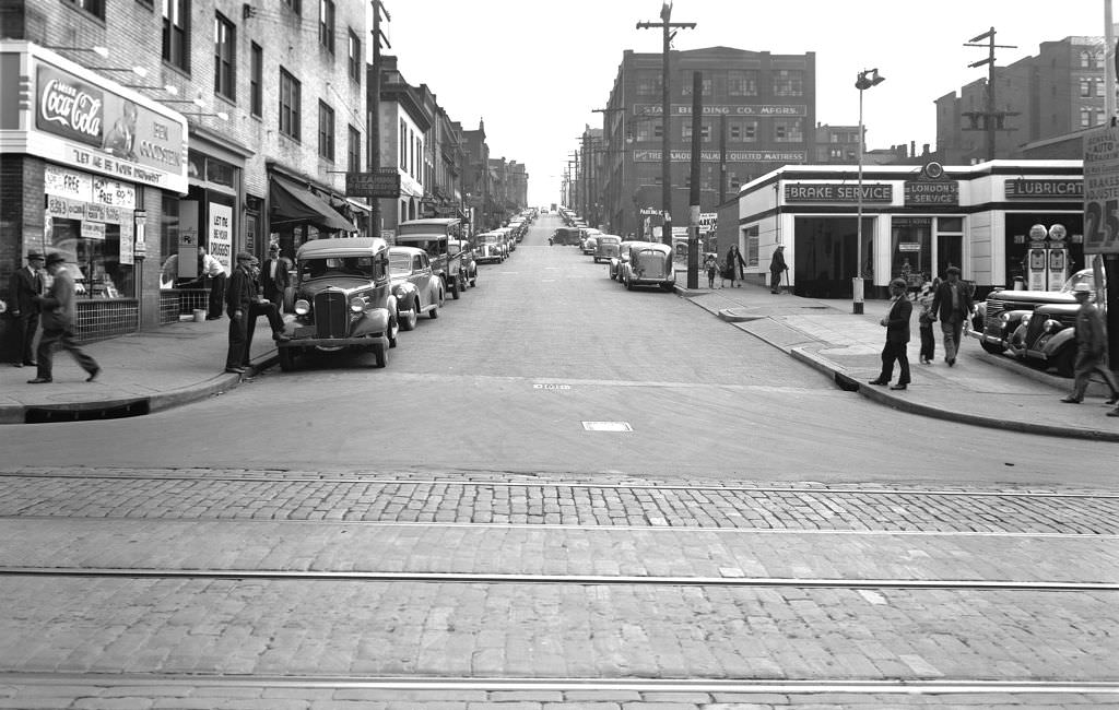 Magee Street, looking south from Fifth Avenue showing London's Service, 1940