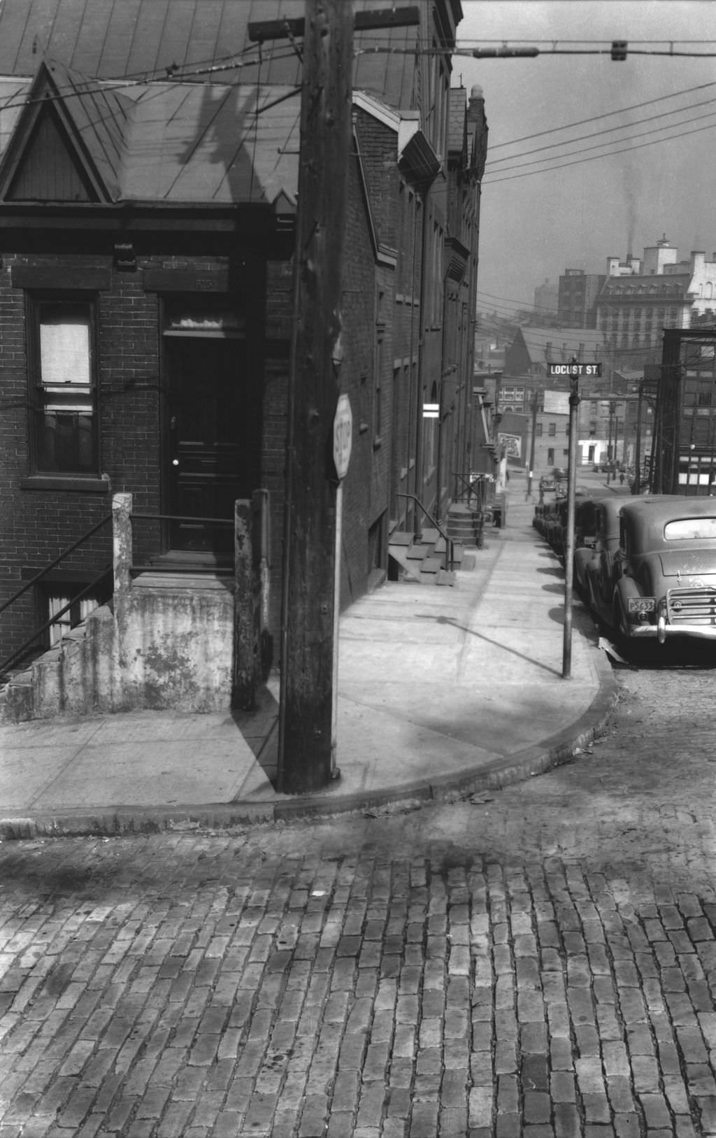 Looking north down Boyd Street to the Locust Street intersection, 1940