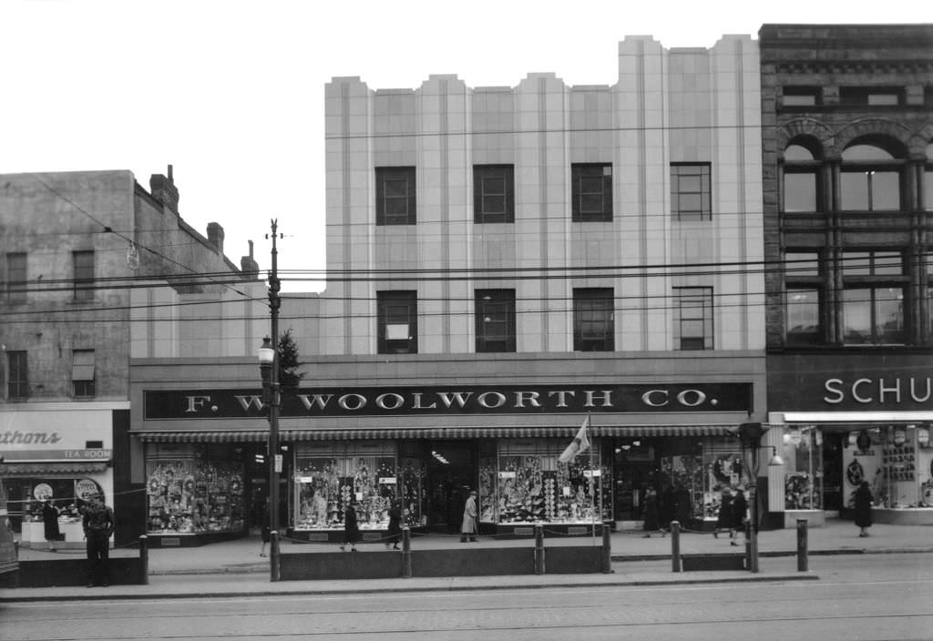F. W. Woolworth Company decorates their windows for Christmas, 1940