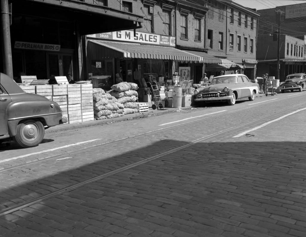 Perlman Bros. and GM Sales on the 1800 block of Penn Avenue, 1956