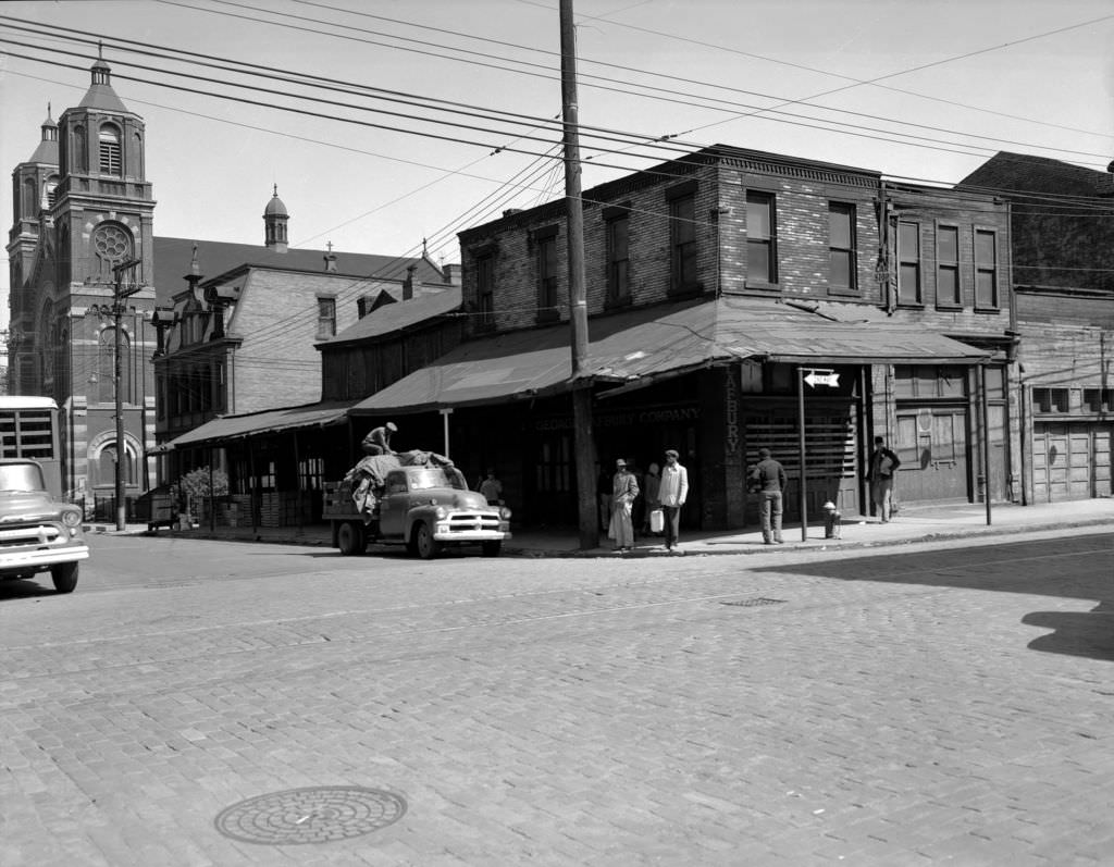 George Lafbury Company and St. Stanislaus Kostka Church on Penn Avenue and 21st Street, 1956