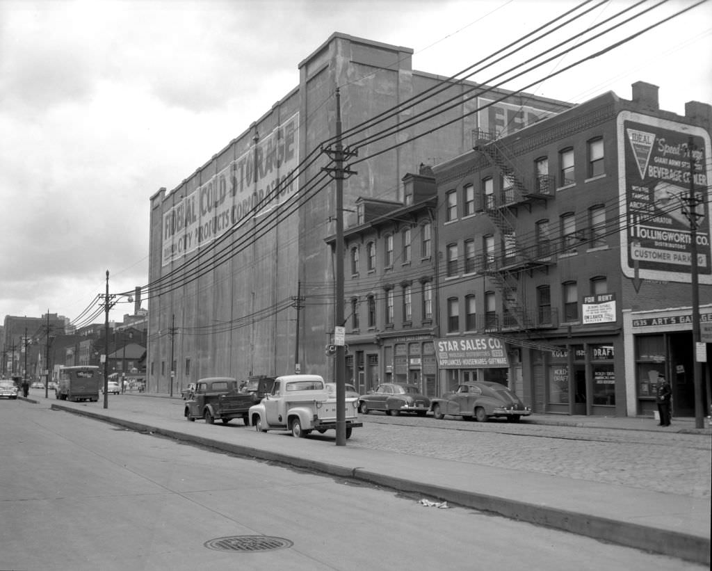Penn Avenue featuring Art's Garage, Kold Draft Beer Distributor, and Federal Cold Storage, 1955