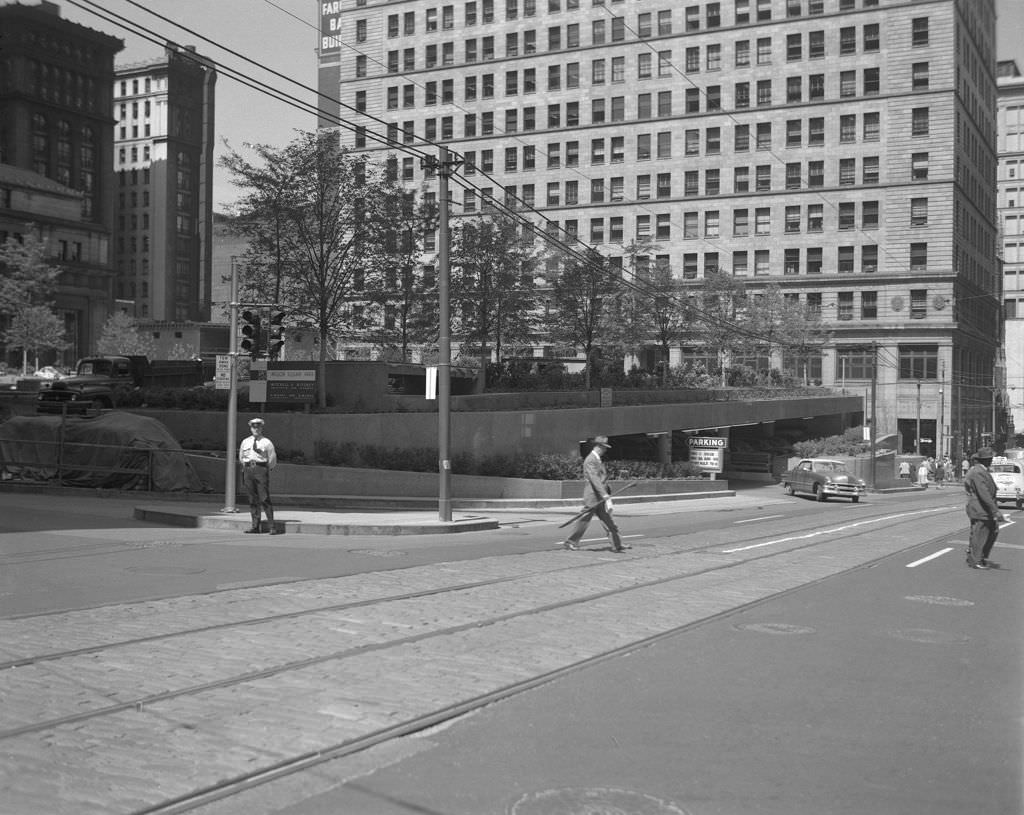 Mellon Square Park under construction, designed by Mitchell and Ritchey, 1955.