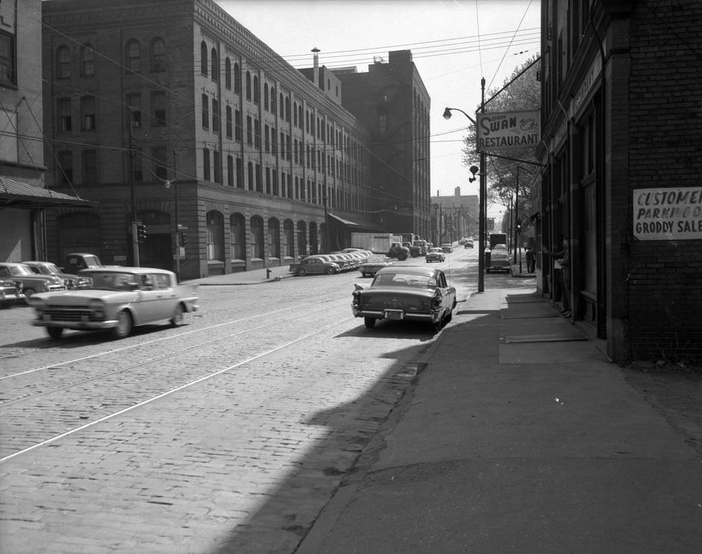 Intersection of Forbes and Stevenson, features White Swan Restaurant, 1960.