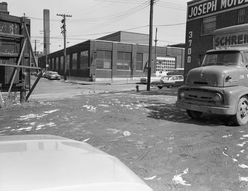 Warehouses in Lawrenceville at 37th and Liberty, including Joseph Moidel Company, 1960.