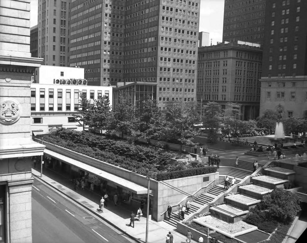 Mellon Square Park from Smithfield Street, 1965