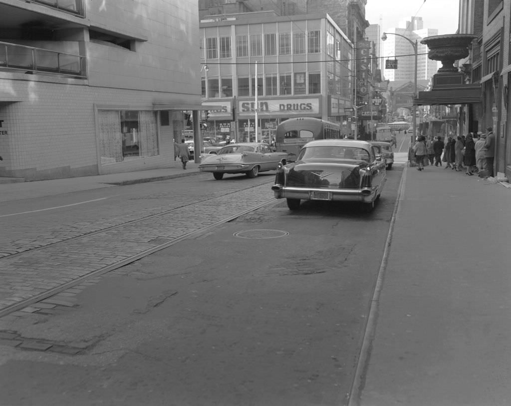 Forbes Avenue Towards Smithfield Street, 1960