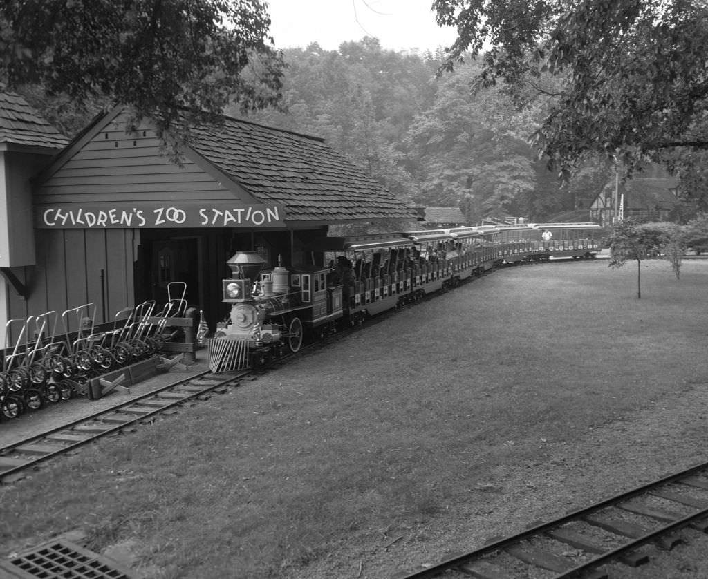 Highland Park Children's Zoo Train, 1964