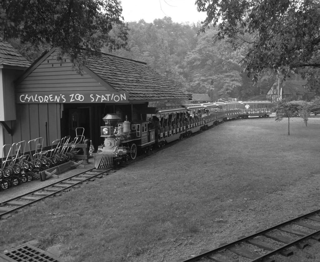 Highland Park Children's Zoo Train, 1964