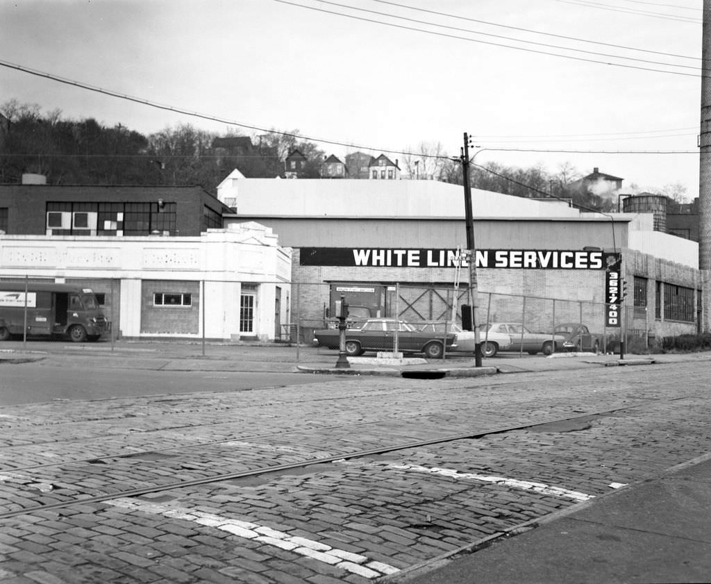 Lincoln Avenue featuring "White Linen Services," 1970