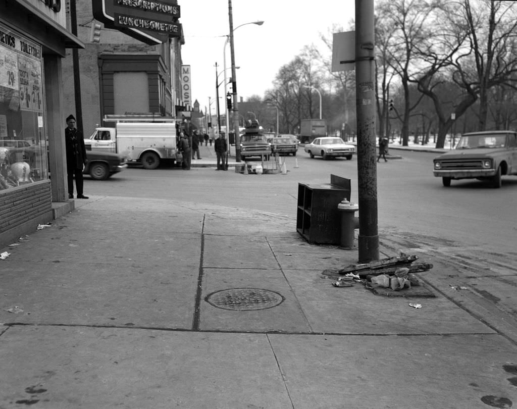 West North Avenue: Retzer-Hyde Drugs and Traffic, 1971