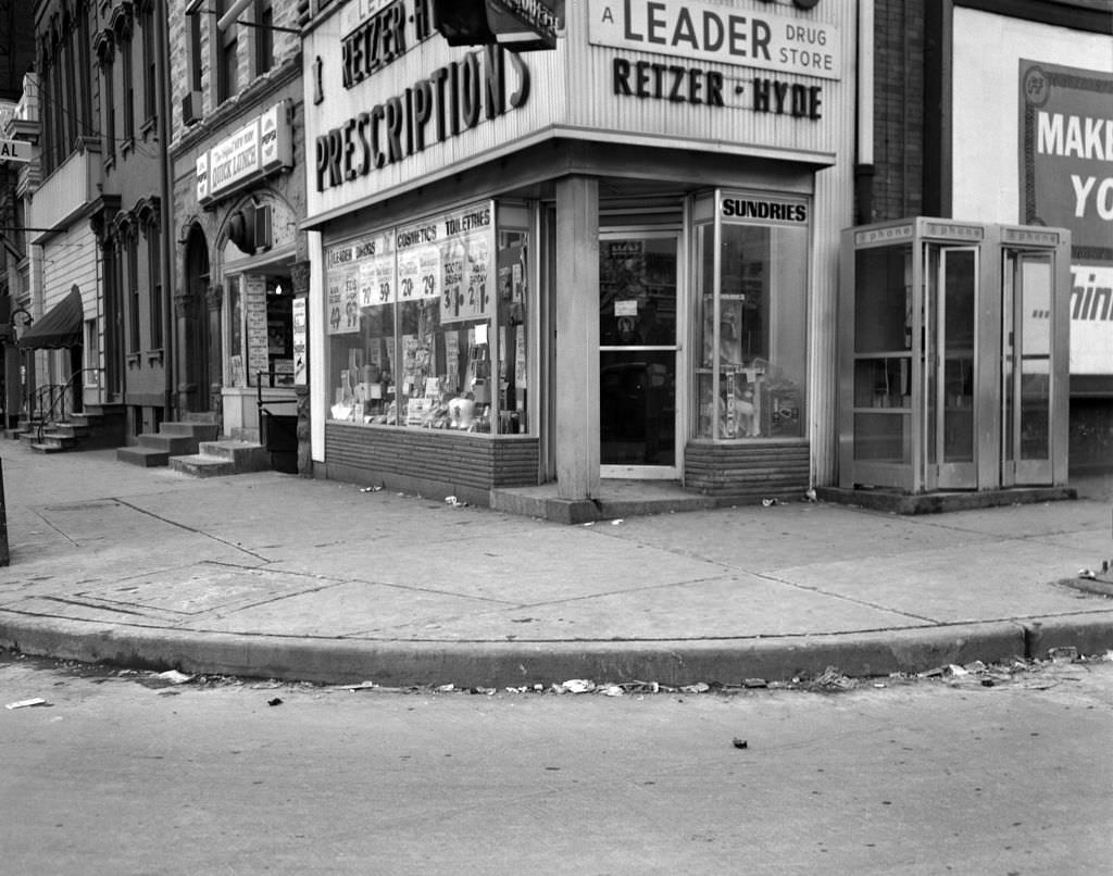 Retzer-Hyde Drugs at Federal St and West North Ave, 1971