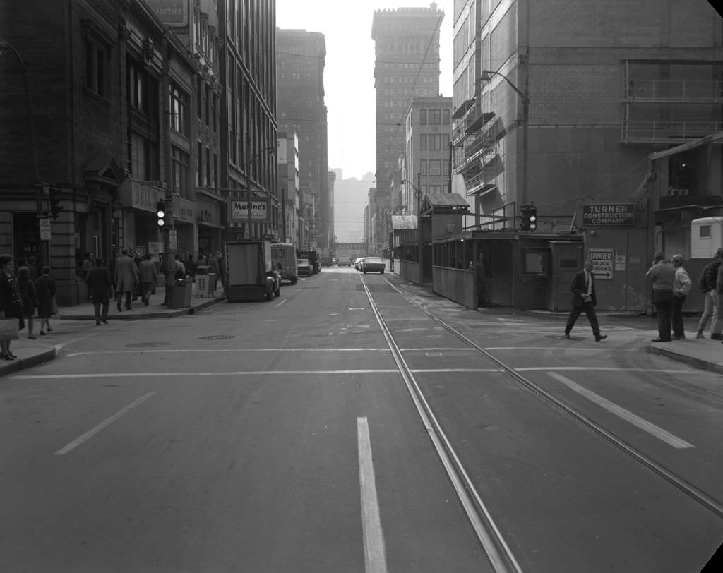 Wood Street and Oliver Avenue intersection, 1970.