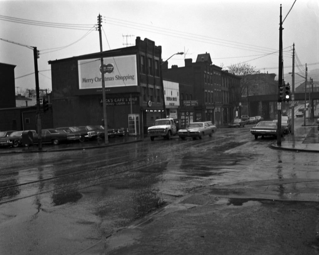 Chestnut Street businesses near David McCullough Bridge, 1970.