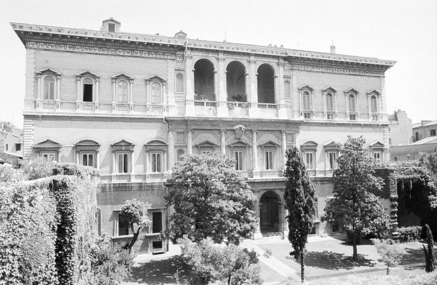 Palazzo Farnese, French Embassy in Rome, 1988
