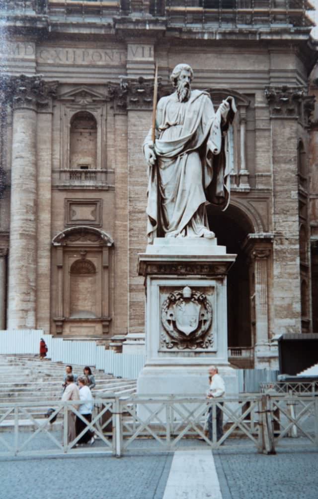 St Peters Square, Vatican City, Rome, 1985
