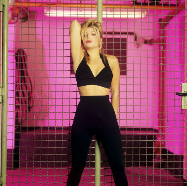 Taylor Dayne: Beautiful Photos of the Icon Who Defined Pop and Dance Music from the 1980s