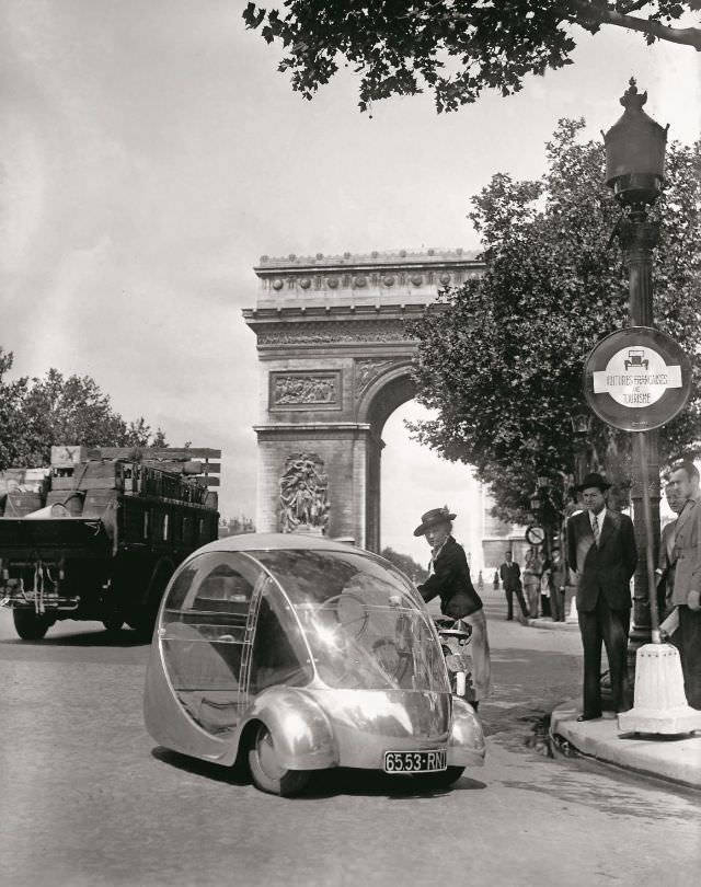 The Story of the 1942 L'Œuf électrique (The Electric Egg): An Engineering Marvel Amidst World War II