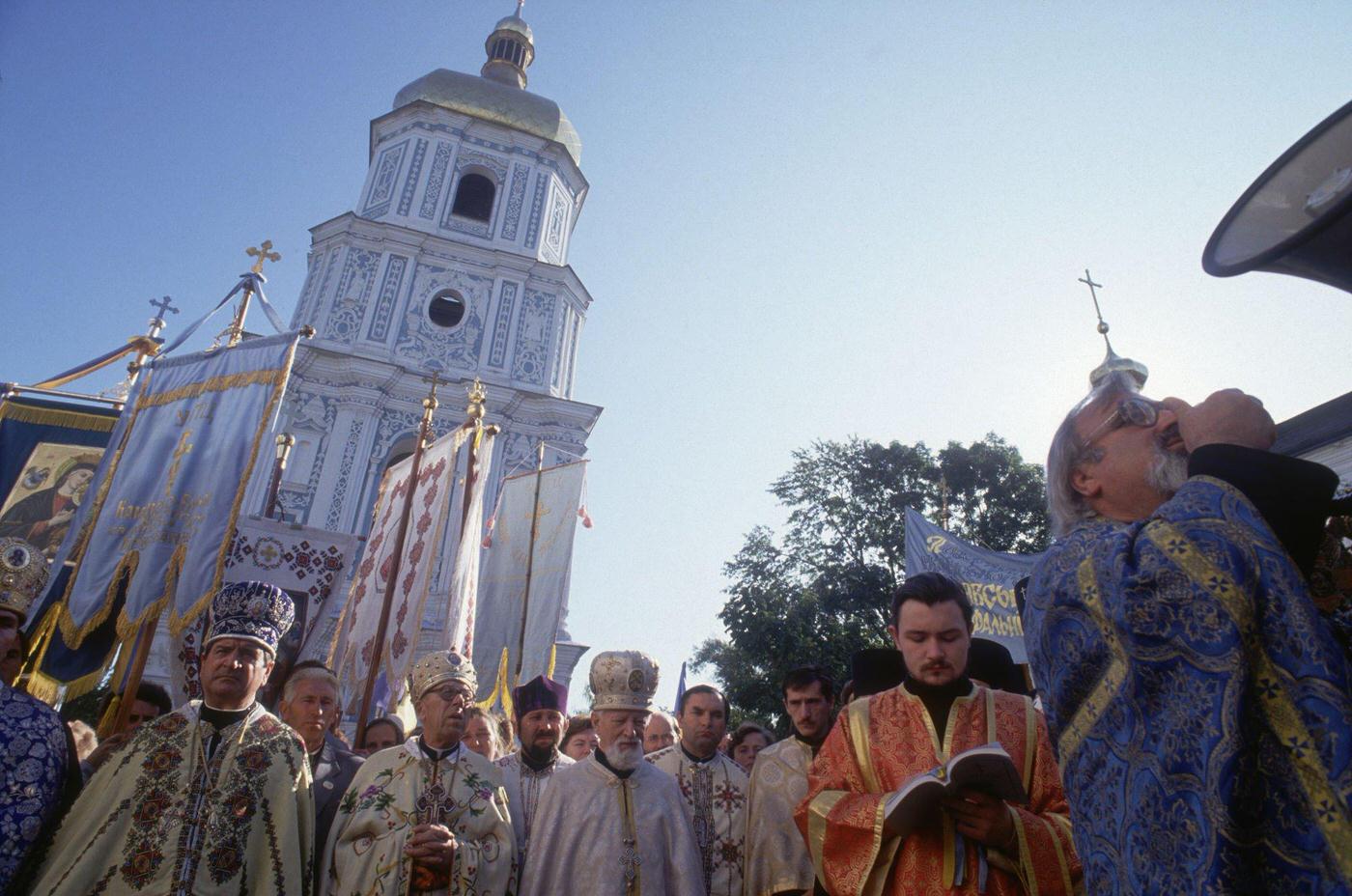 Clergy members demonstrate to reopen St. Sophia Cathedral in Kiev following Ukrainian independence, 1991.