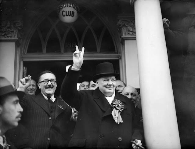 The British Prime Minister Winston Churchill’s Trademark “V for Victory” Sign: A Symbol in Wartime