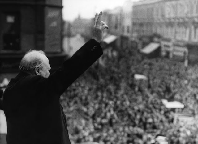 The British Prime Minister Winston Churchill’s Trademark “V for Victory” Sign: A Symbol in Wartime