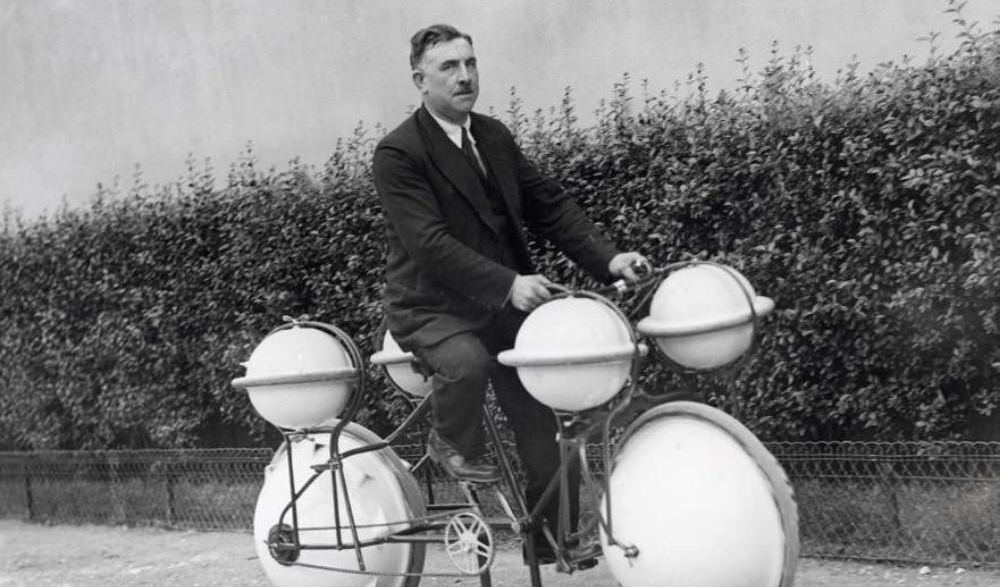 Bicycle for Water and Land 1932