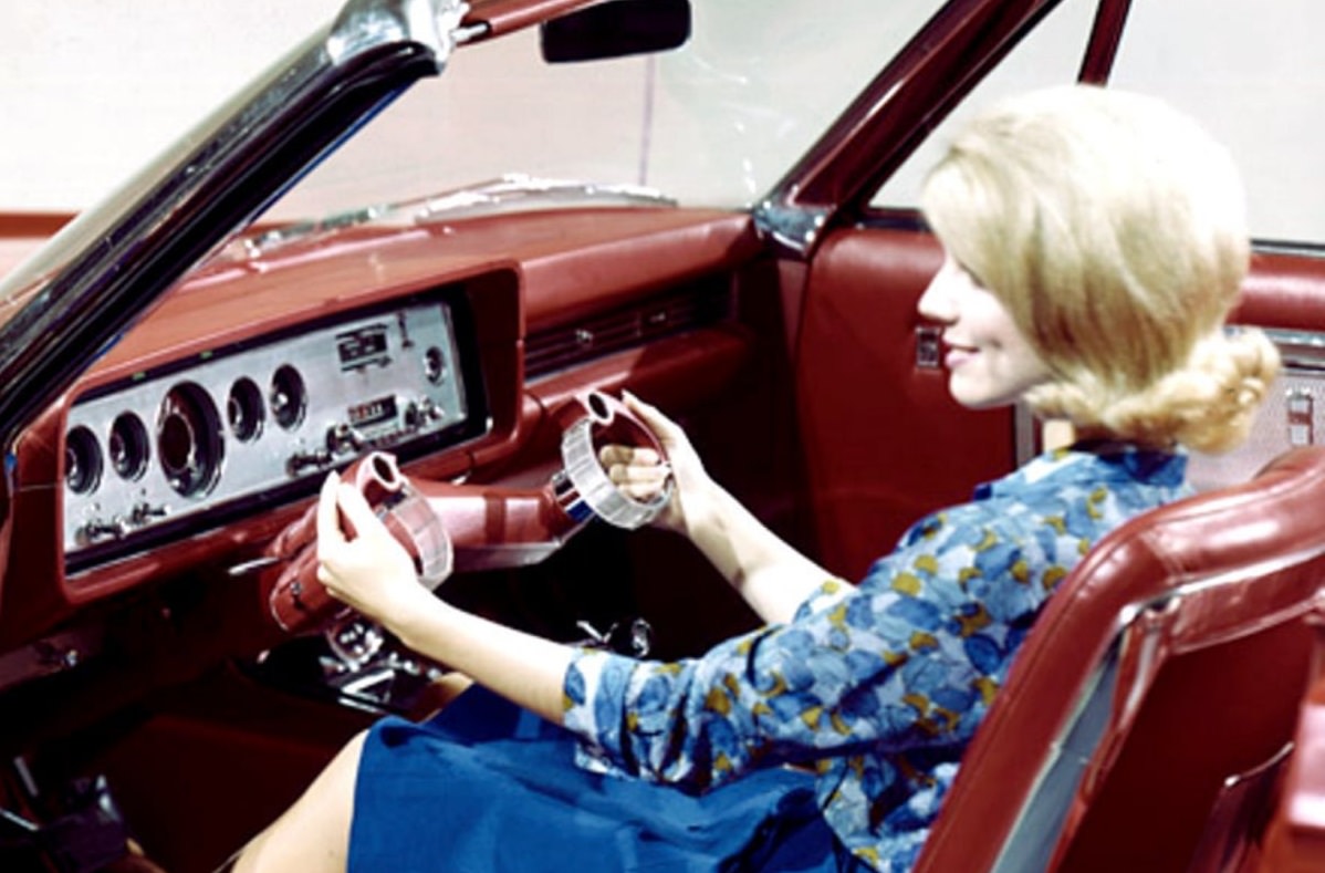 Ford's Wrist Steering