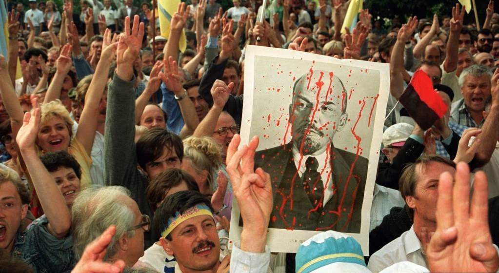 Ukrainians celebrating independence