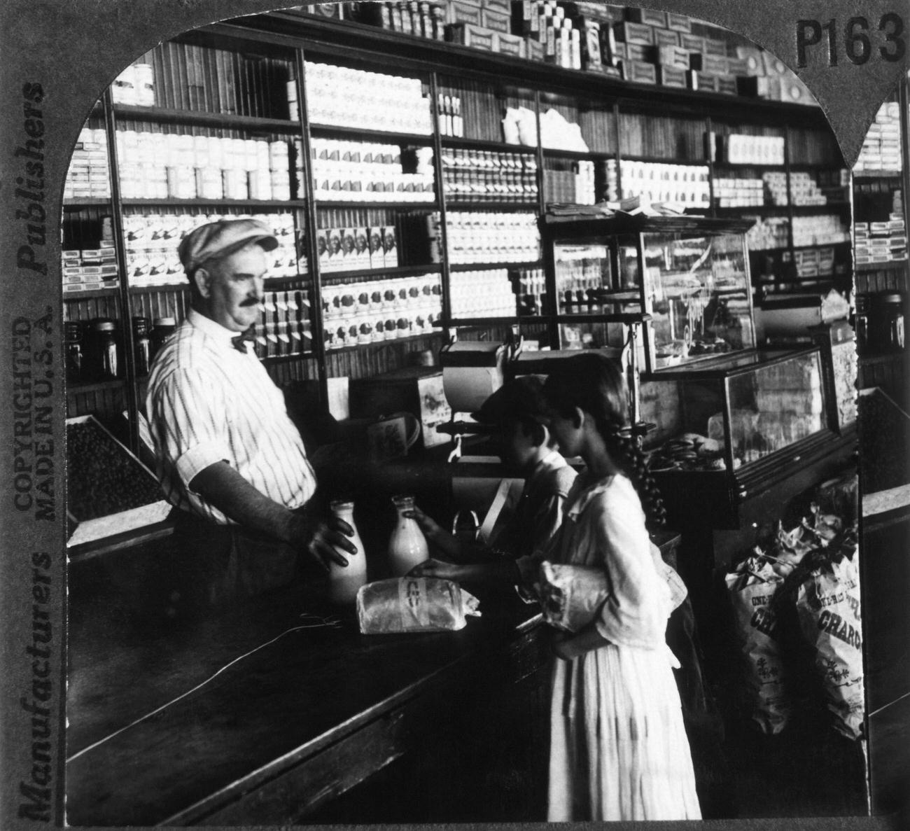 Midwestern Grocery Store, USA, 1900