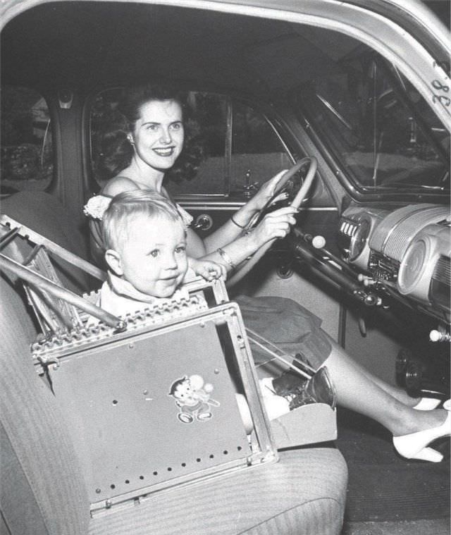 Navigating Through History with Baby Car Seats from the Past