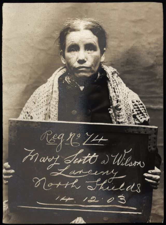 Mary Scott alias Wilson arrested for stealing clothes, 14th December 1903.
