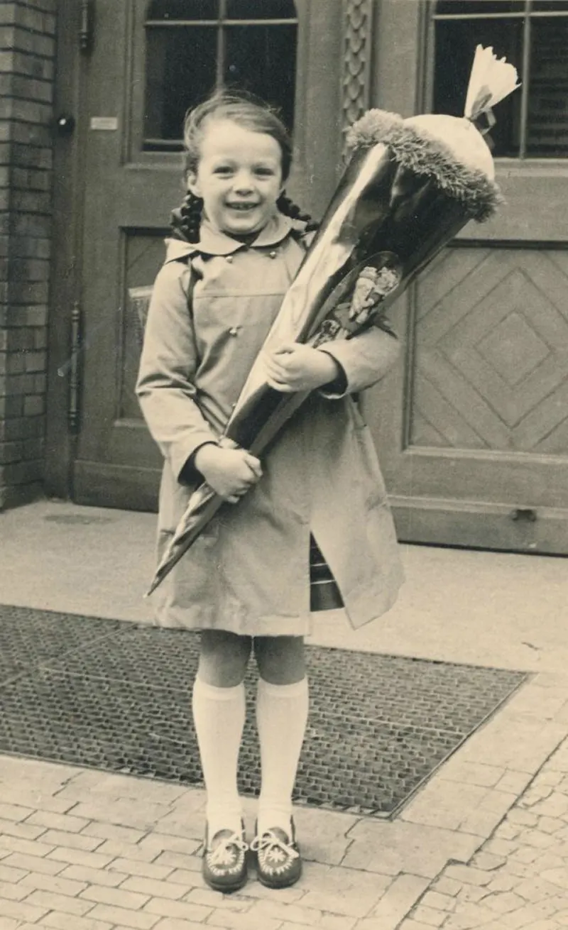 The Evolution of the First Day of School Over the Past Century in Photos
