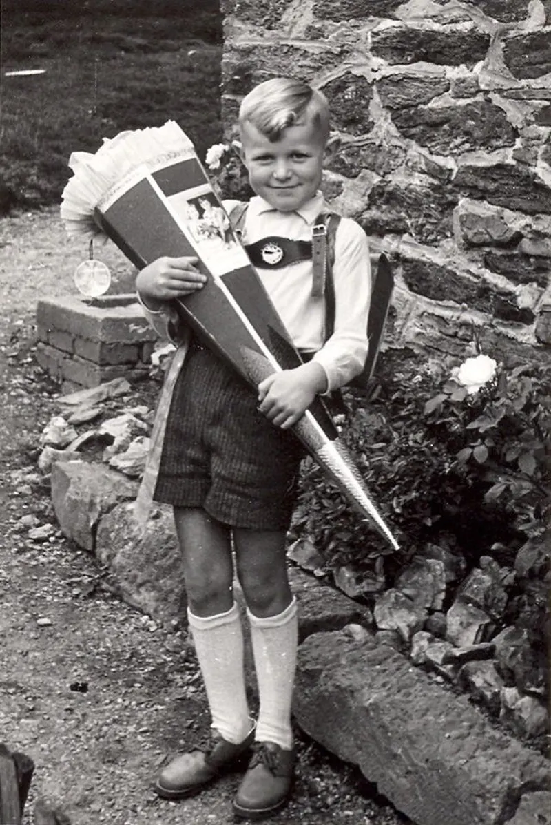 The Evolution of the First Day of School Over the Past Century in Photos