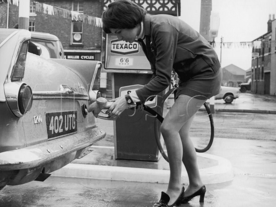 What Gas Stations Looked Like Through the Lens of the Past Century