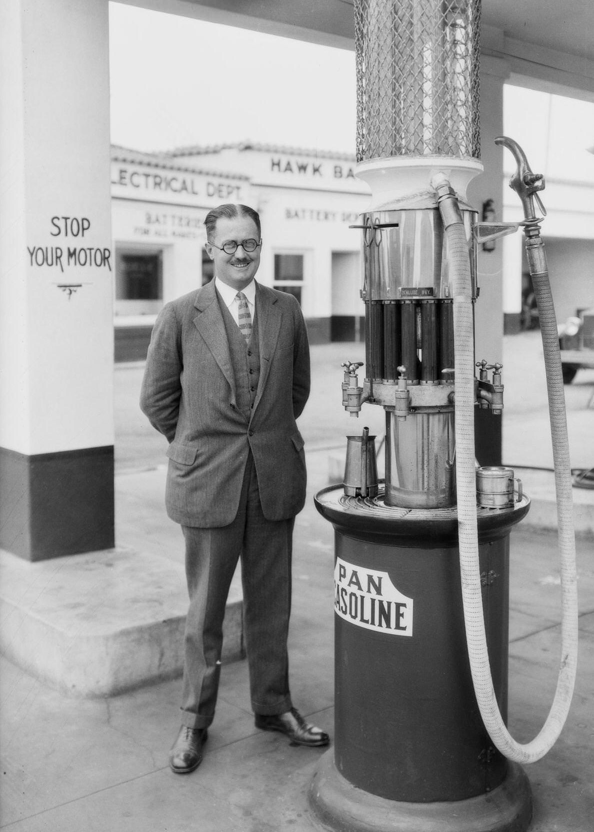 Mr. Crary at Pan American service station on North Vermont Avenue, Los Angeles, 1925.