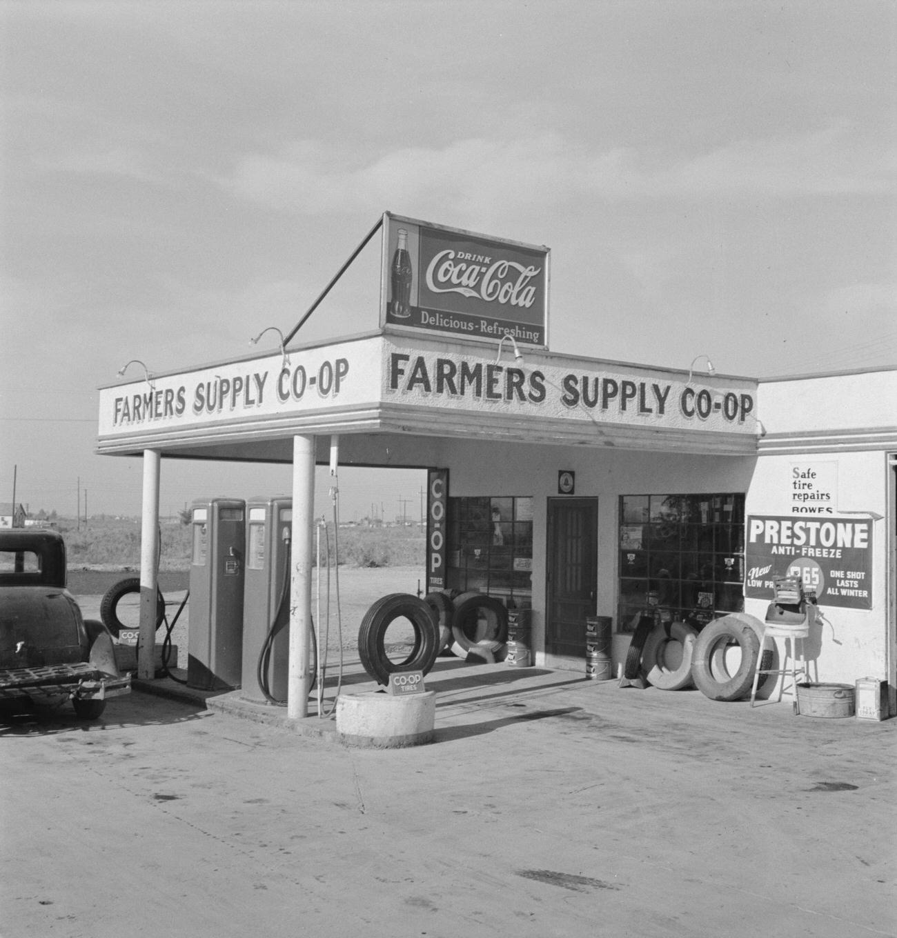 Farmers' Supply Co-op in Nyssa, Oregon with Safe Tire Repairs Sign