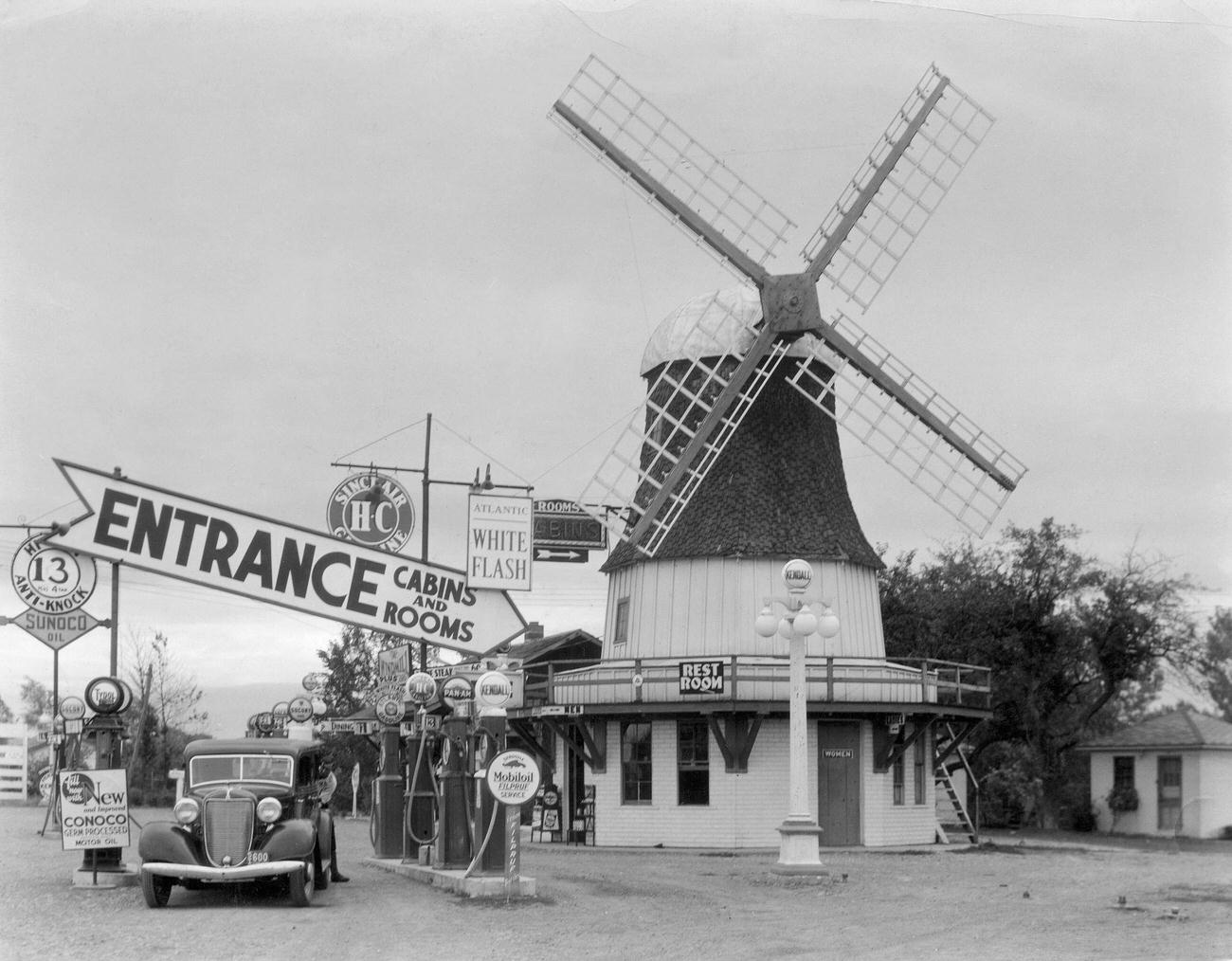 Picturesque Standard Oil Gas Station Near Waterloo, New York