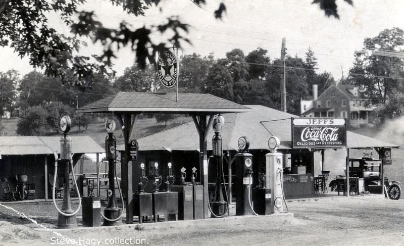 Jeff's Texaco in the Newburgh, New York area, 1924.