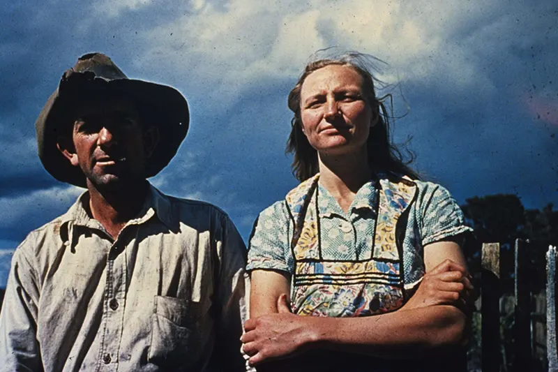 Faro and Doris Candill in Pie Town, NM, 1940.