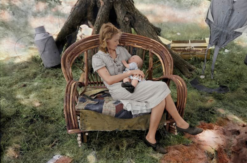 Itinerant furniture maker's family, OK, 1939.