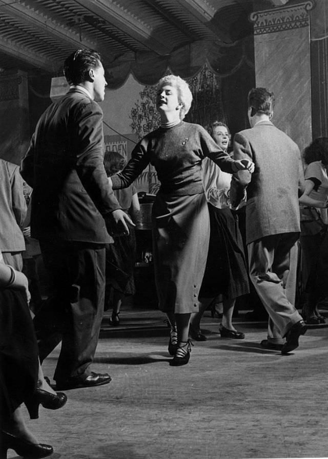 Bebop dancing at Club Eleven, 1949. (Photo by Topical Press)