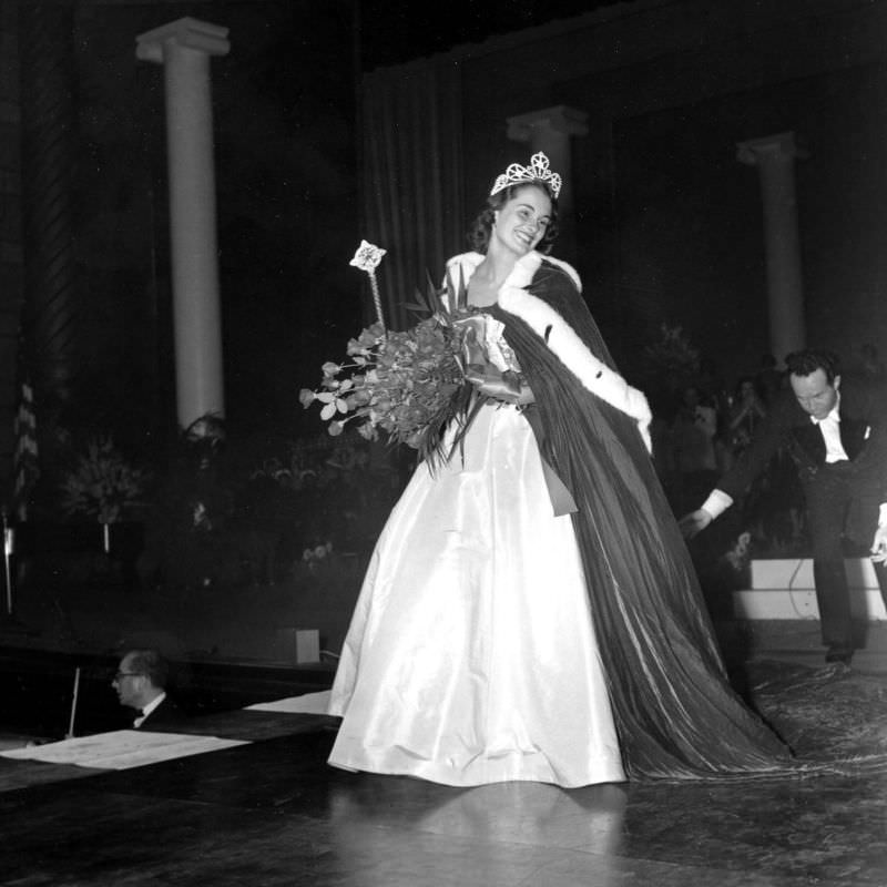 Yolande Betbeze, Miss America 1951, on Runway, 1950