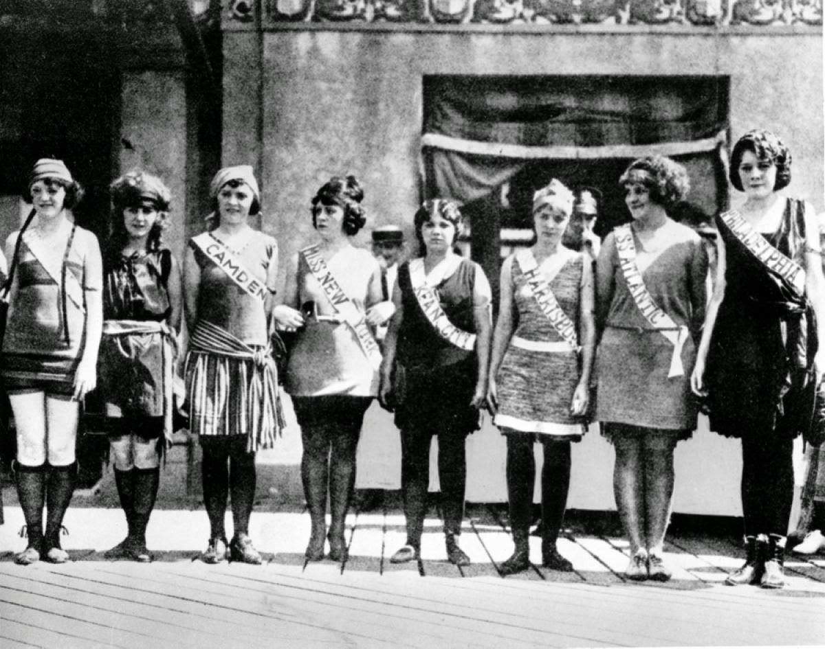Contestants Lined Up at First Miss America Pageant, Atlantic City, 1921