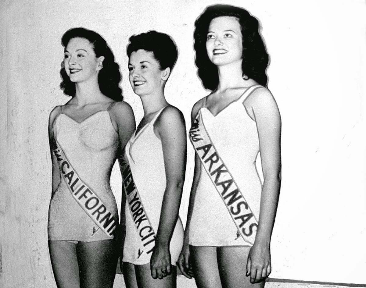 Marilyn Buferd, Miss America 1946, Among Other Contestants, 1946