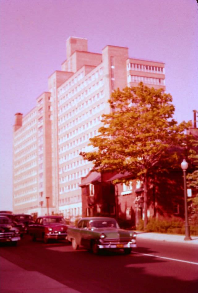Montreal General Hospital.