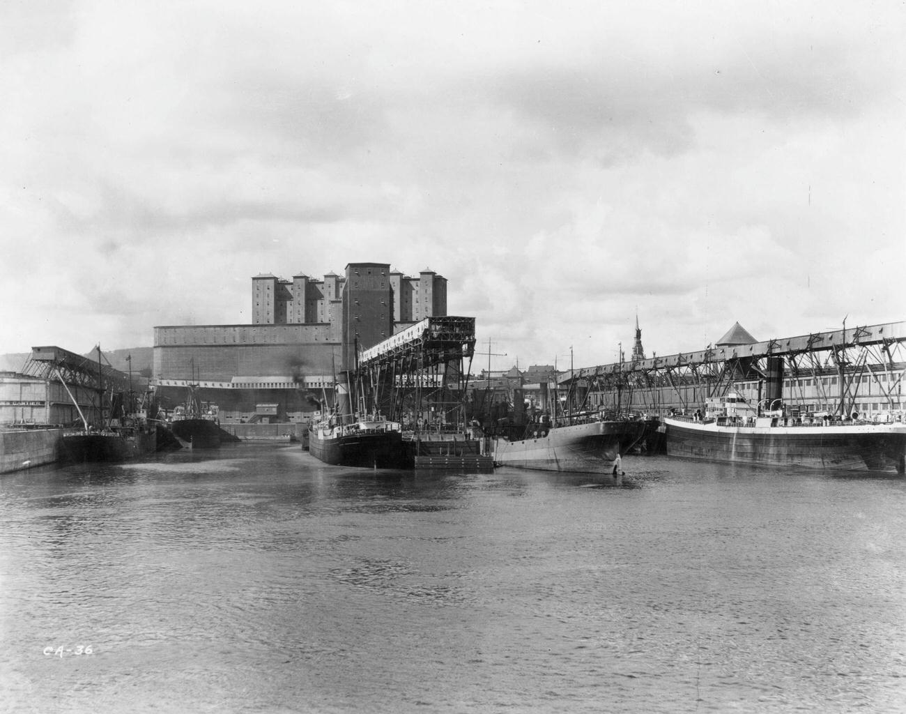 Grain Export Ships, Montreal Harbour, 1950